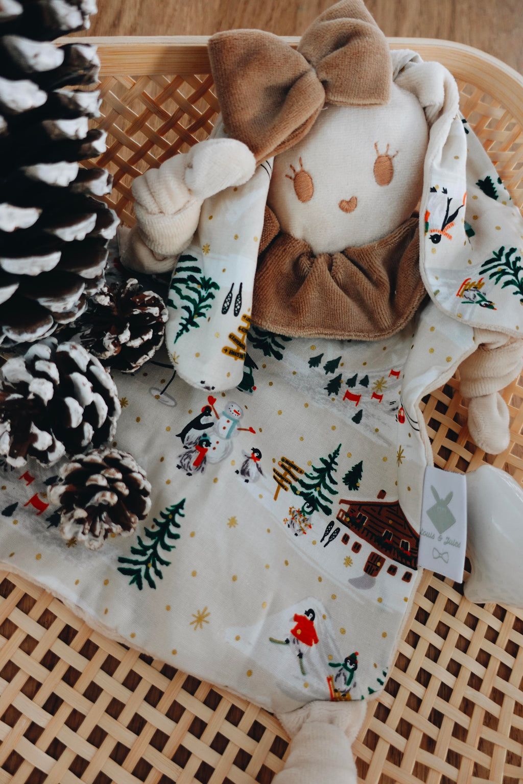 PROTOTYPE - Doudou Velours Chouchou - Penguin Village