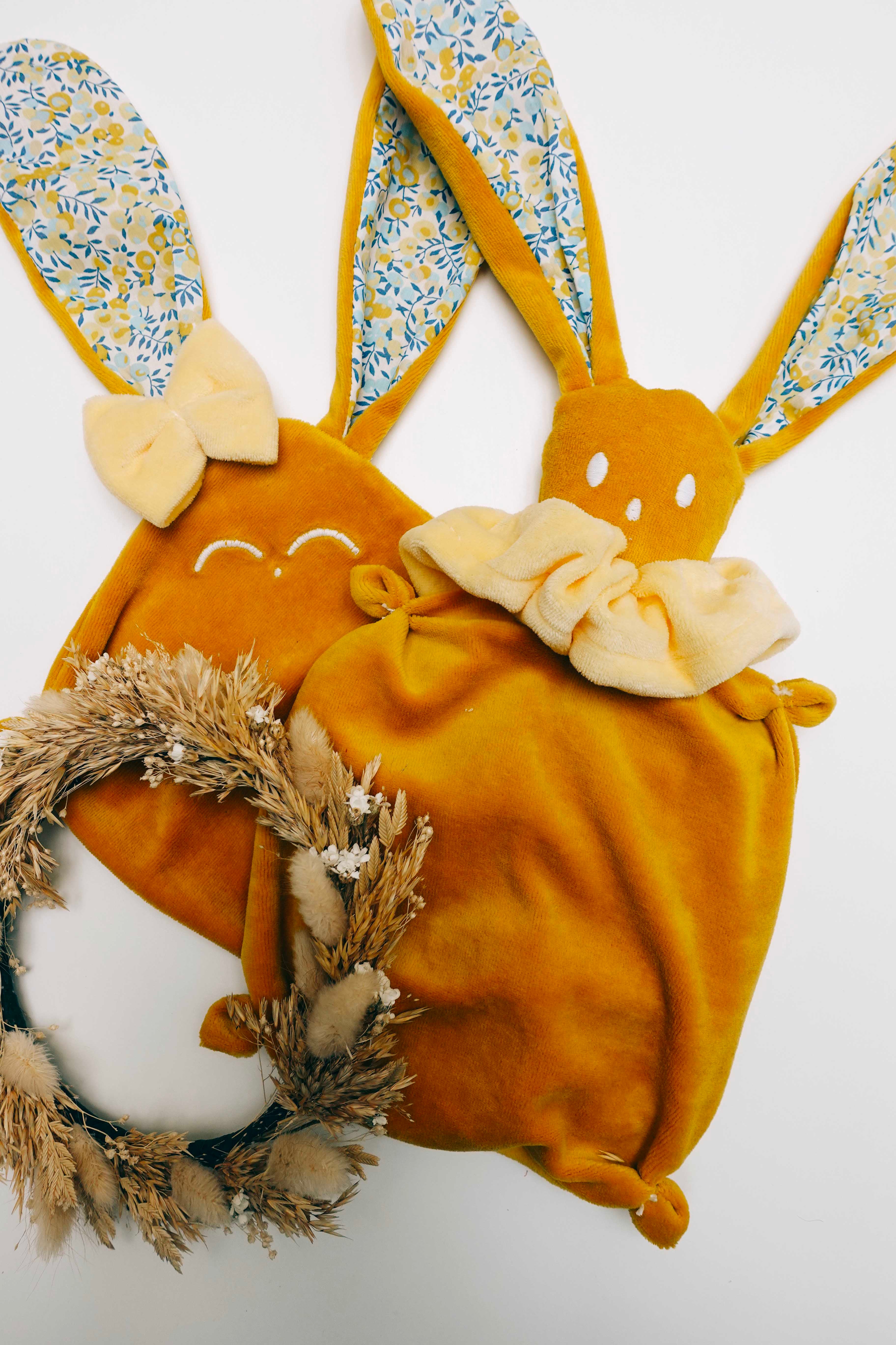 Doudou Velours Mini - Wiltshire Sunshine