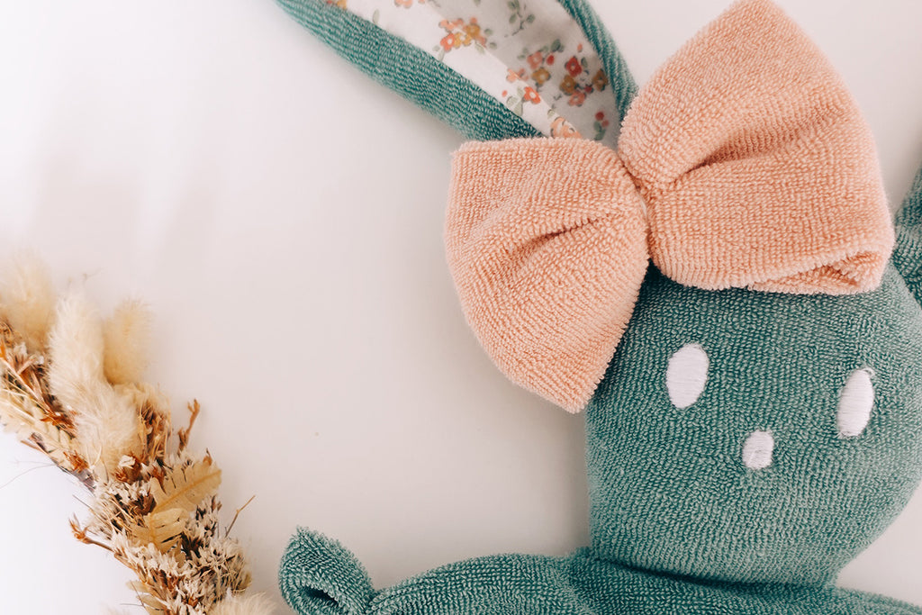 Bouillotte noyaux de cerise éponge - Anouk