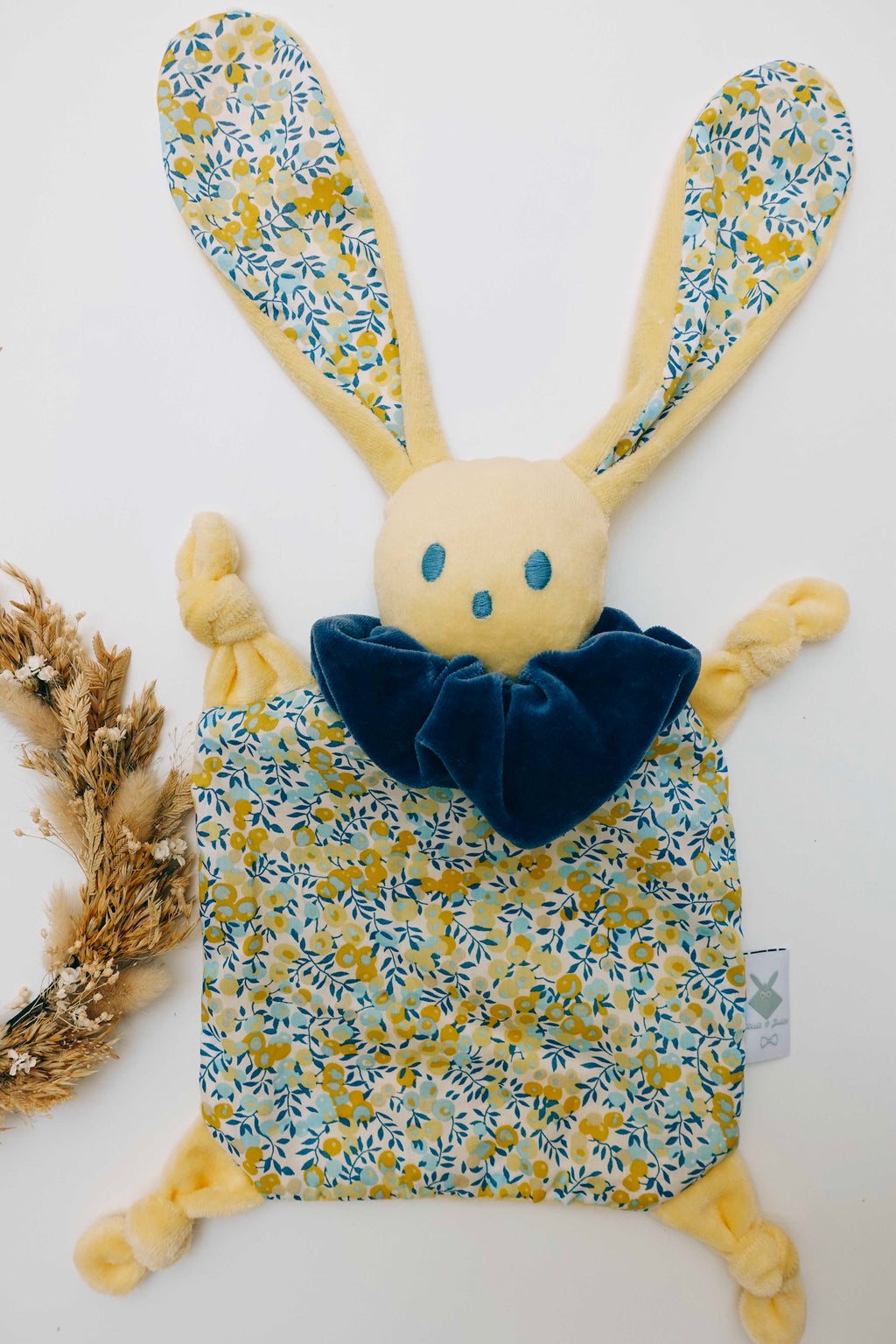 Doudou Velours Chouchou – Wiltshire Sunshine