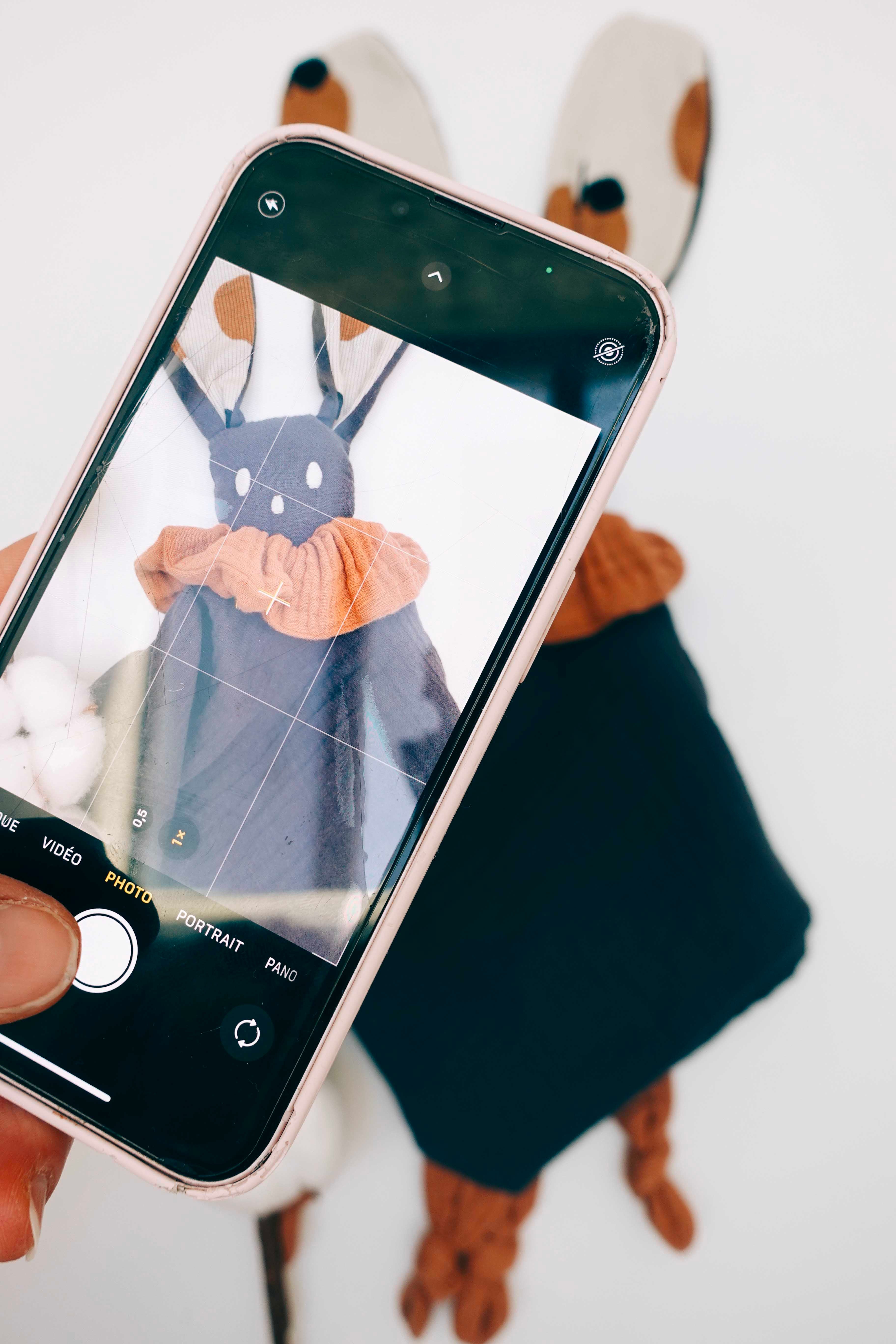 Doudou Lange Câlin avec noeuds - Apple