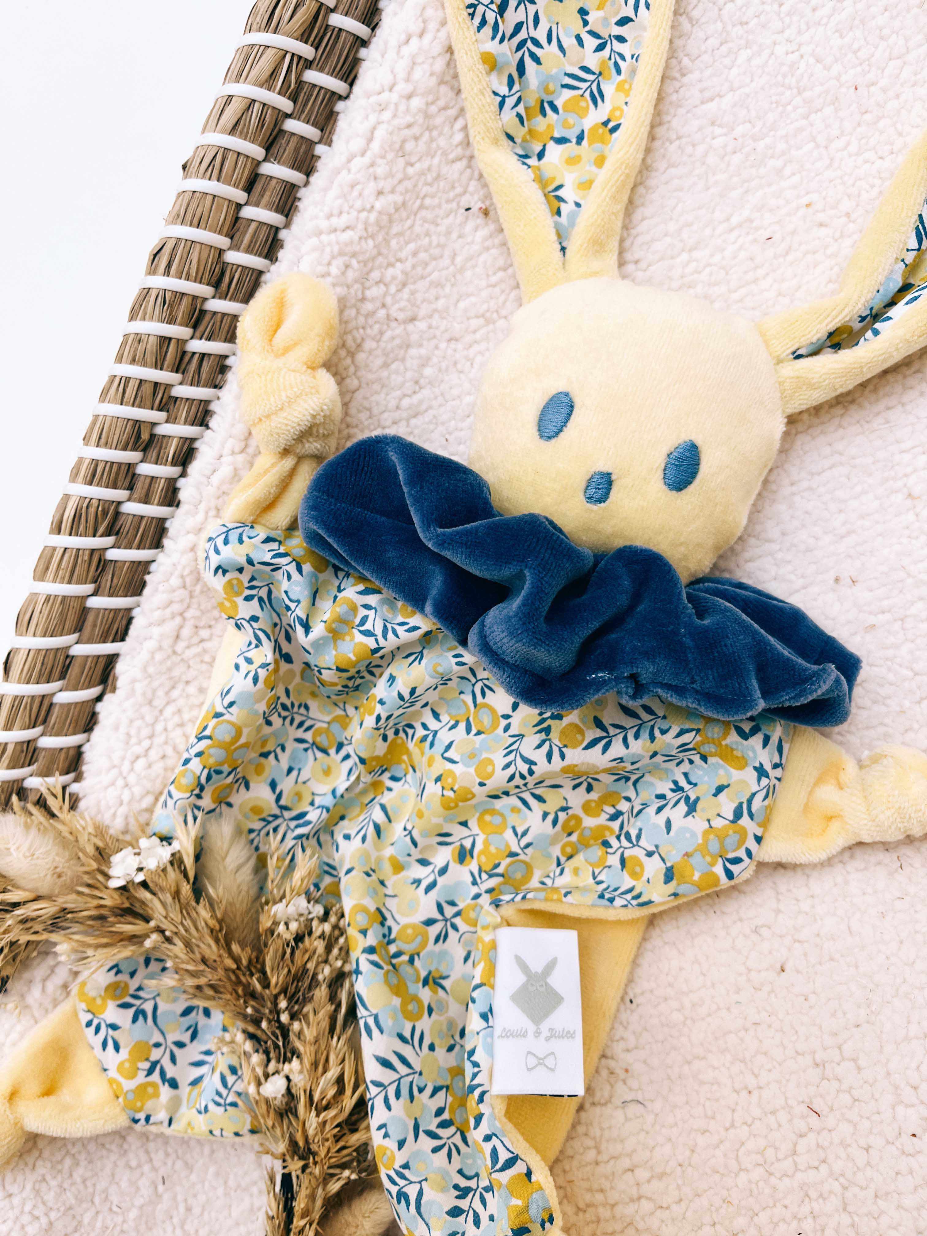 Doudou Velours Chouchou – Wiltshire Sunshine